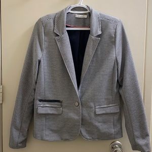 Reitmans navy & white pinstripe blazer